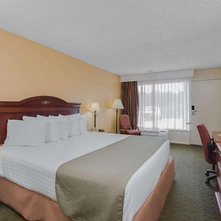 Days Inn By Wyndham Asheville West Candler Ngoại thất bức ảnh